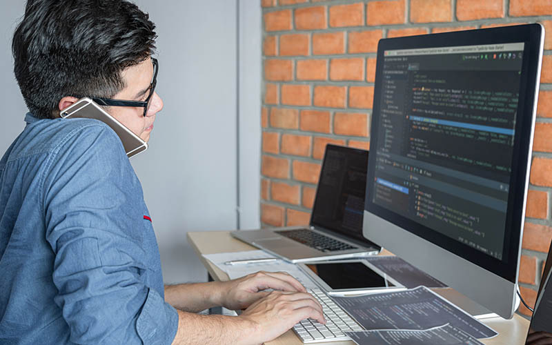 Service mensuel de maintenance de votre site web à Montréal, Laval et au Québec / Conception Web Pro agence web situé à Montréal